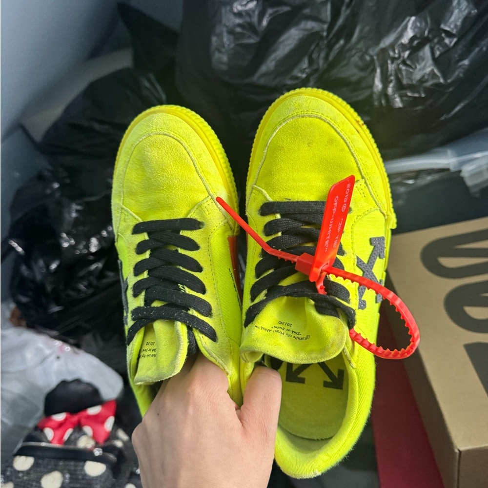 Off-White Yellow Sneakers with Red Tag